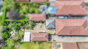 Photo 16- click for photo gallery